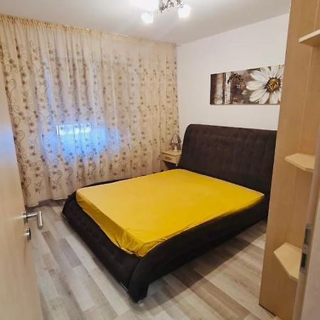 Bacovia Cazare Coresi Appartement Braşov Buitenkant foto